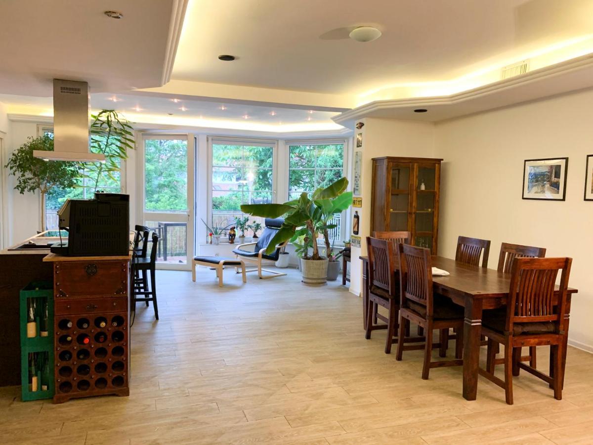 Grosse & Voll Ausgestattete Apartments, Studios, Doppelzimmer, Workspace, Parkplatz, Netflix, Prime & Schnelles Wifi In Ruhiger Lage Mit Garten Rudolstadt Kültér fotó