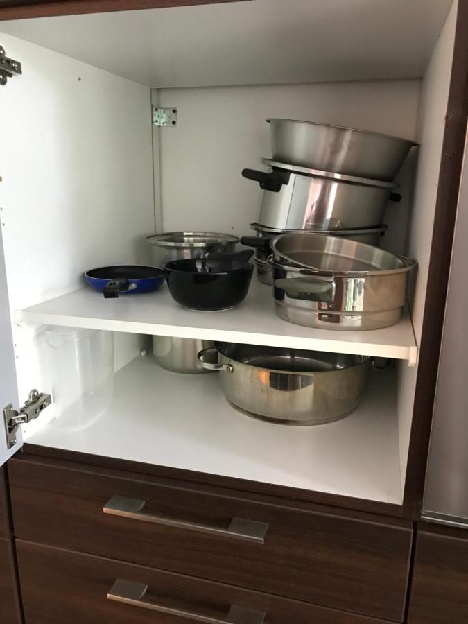 Grosse & Voll Ausgestattete Apartments, Studios, Doppelzimmer, Workspace, Parkplatz, Netflix, Prime & Schnelles Wifi In Ruhiger Lage Mit Garten Rudolstadt Kültér fotó