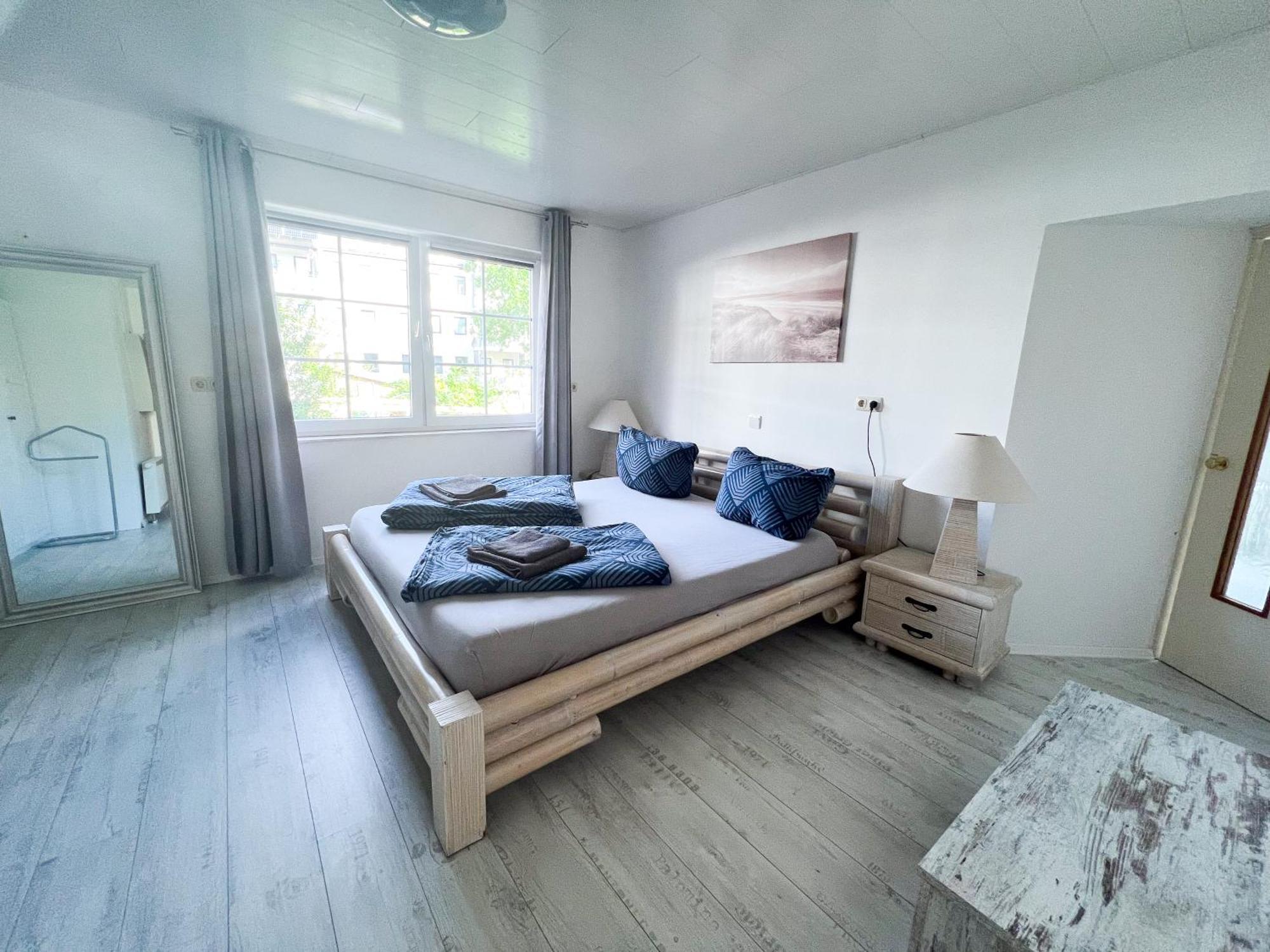 Grosse & Voll Ausgestattete Apartments, Studios, Doppelzimmer, Workspace, Parkplatz, Netflix, Prime & Schnelles Wifi In Ruhiger Lage Mit Garten Rudolstadt Kültér fotó